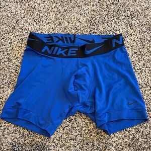 Nike Men's Vibrant Blue Boxer Briefs